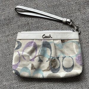 Vintage Coach Canvas Wristlet Signature Print